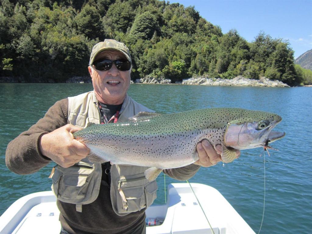 Yelcho En La Patagonia Villa Chaitén Buitenkant foto