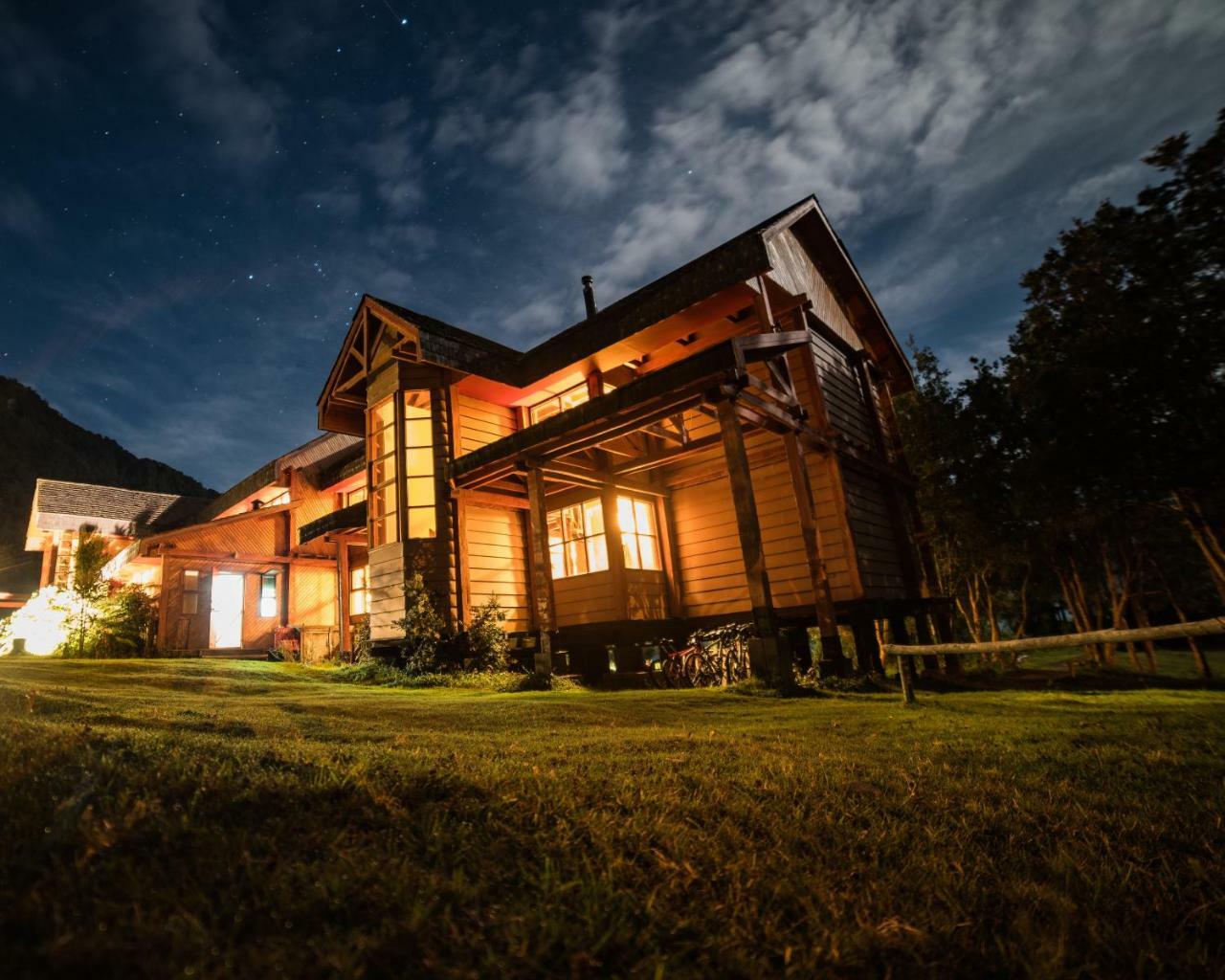 Yelcho En La Patagonia Villa Chaitén Buitenkant foto